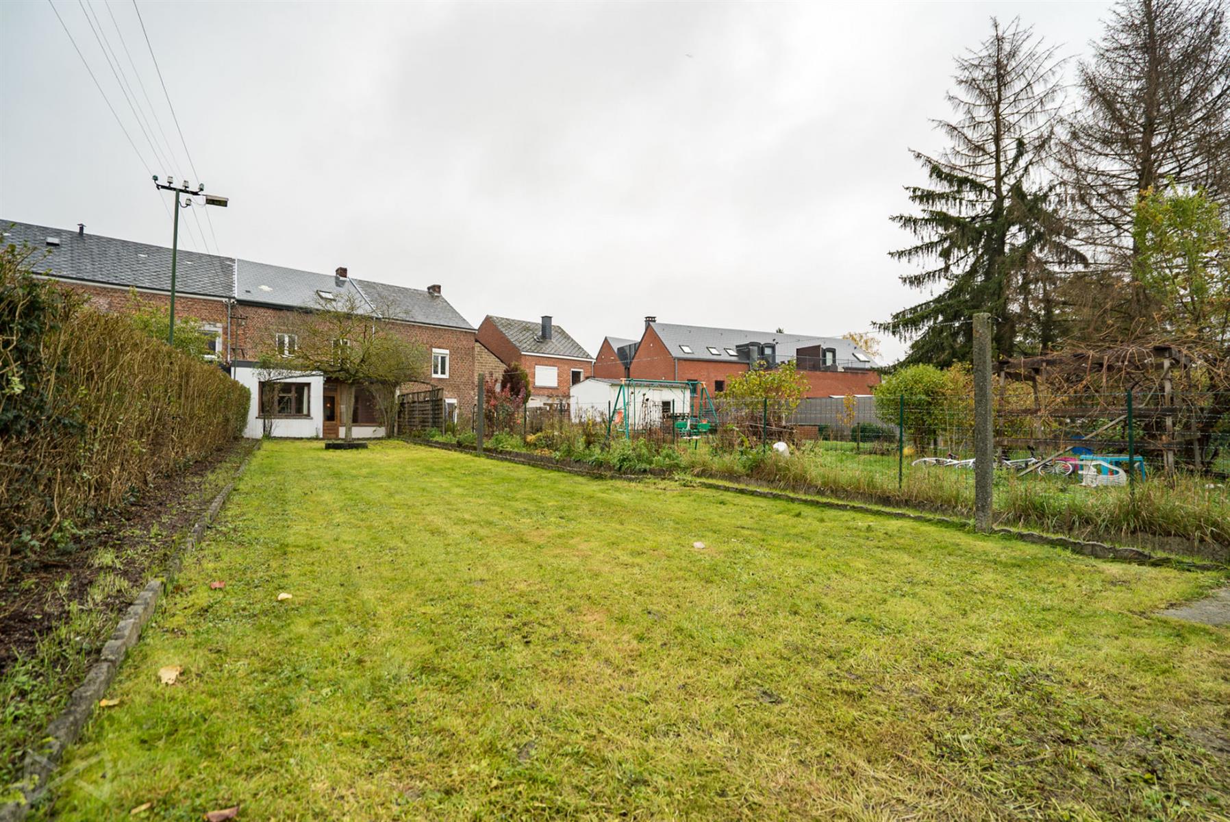 Picture 1 of 4 for House with five bedrooms in Marche-en-Famenne