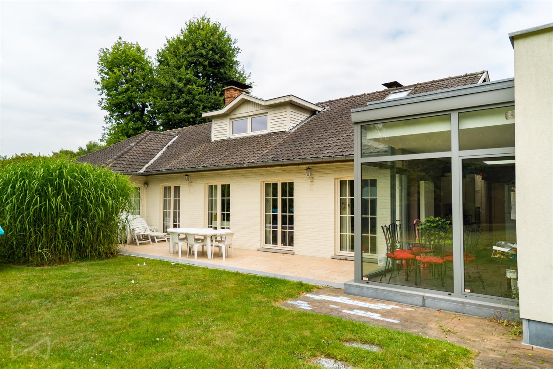 Picture 1 of 4 for House with five bedrooms in Rixensart