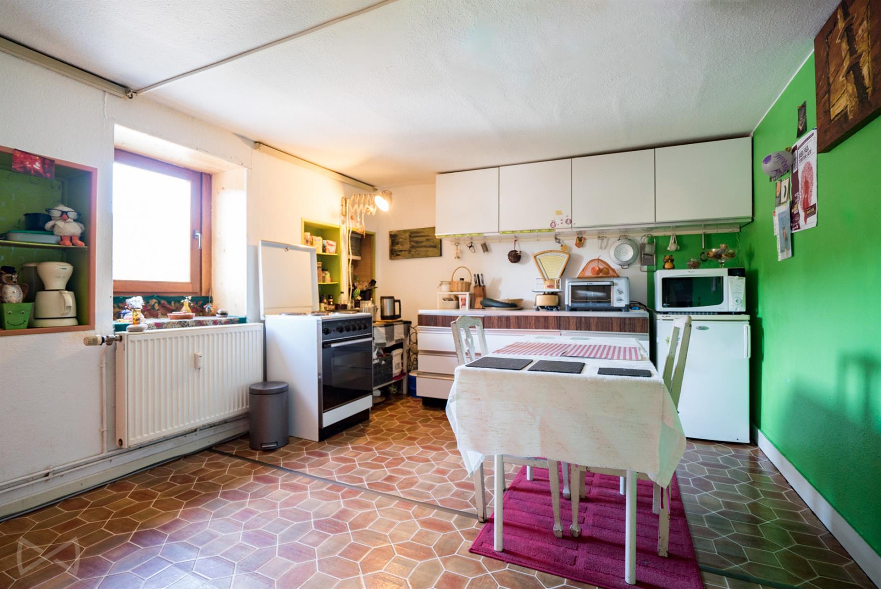 Photo 1 sur 4 pour Maison de huit chambres à Bomal sur Ourthe