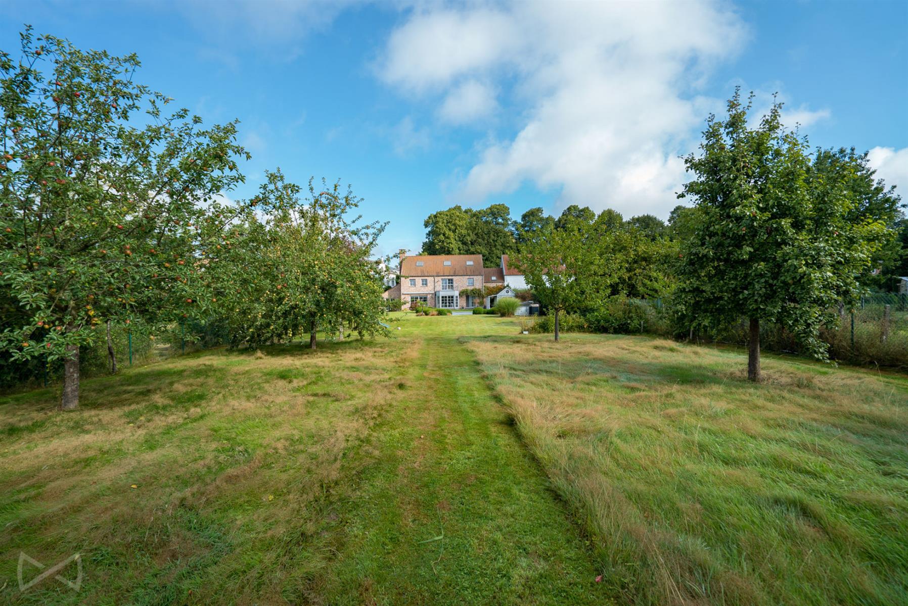 Picture 3 of 4 for House with four bedrooms in Céroux-Mousty
