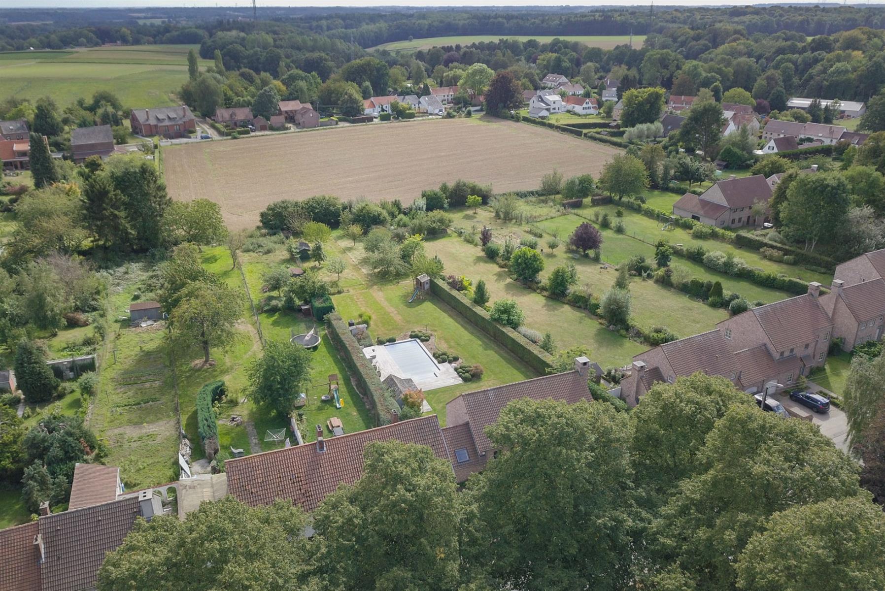 Picture 4 of 4 for House with four bedrooms in Céroux-Mousty