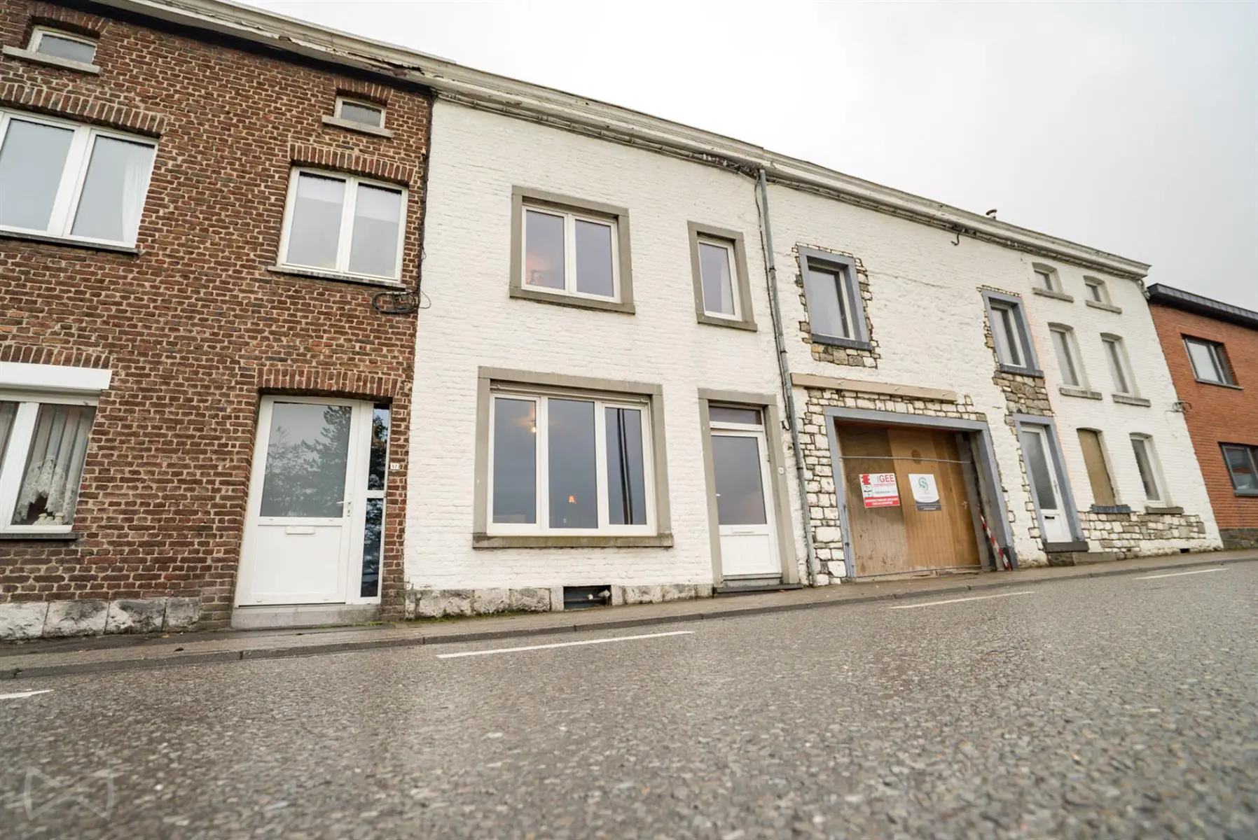 Picture 2 of 3 for House with five bedrooms in Marche-en-Famenne