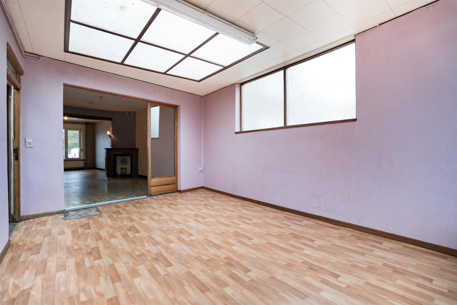 Picture 2 of 4 for House with five bedrooms in Marche-en-Famenne