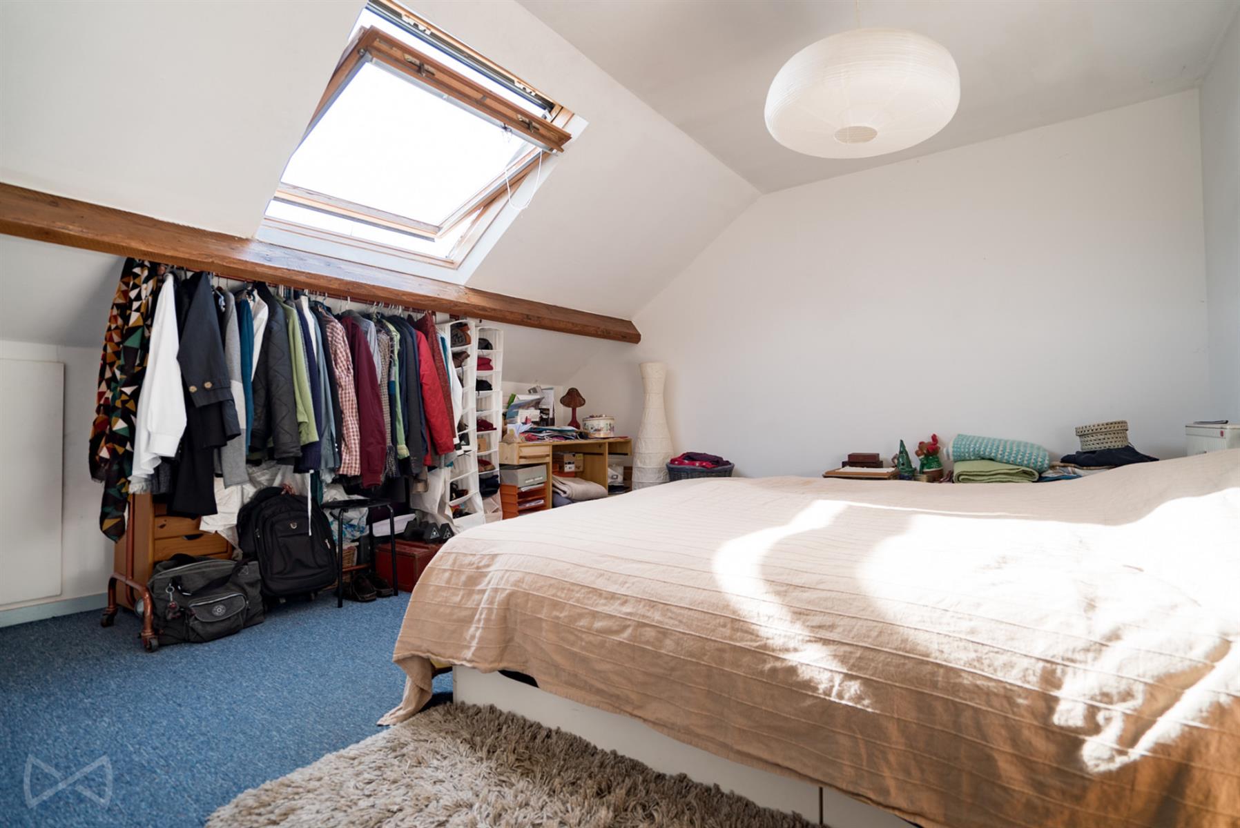 Photo 2 sur 4 pour Maison de huit chambres à Bomal sur Ourthe