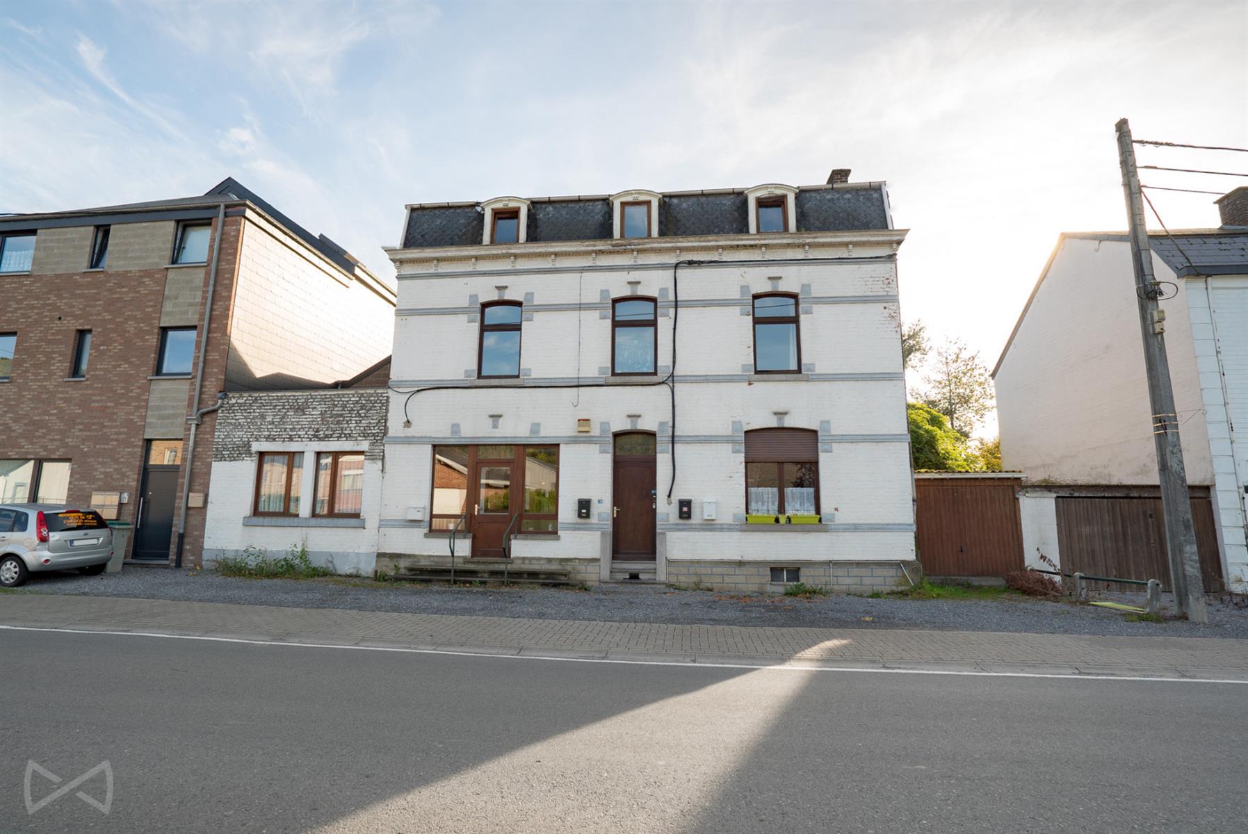 Photo 1 sur 5 pour Maison de huit chambres à Bomal sur Ourthe