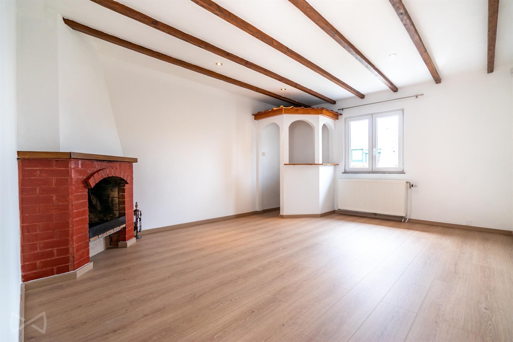 Picture 4 of 4 for House with three bedrooms in Waterloo
