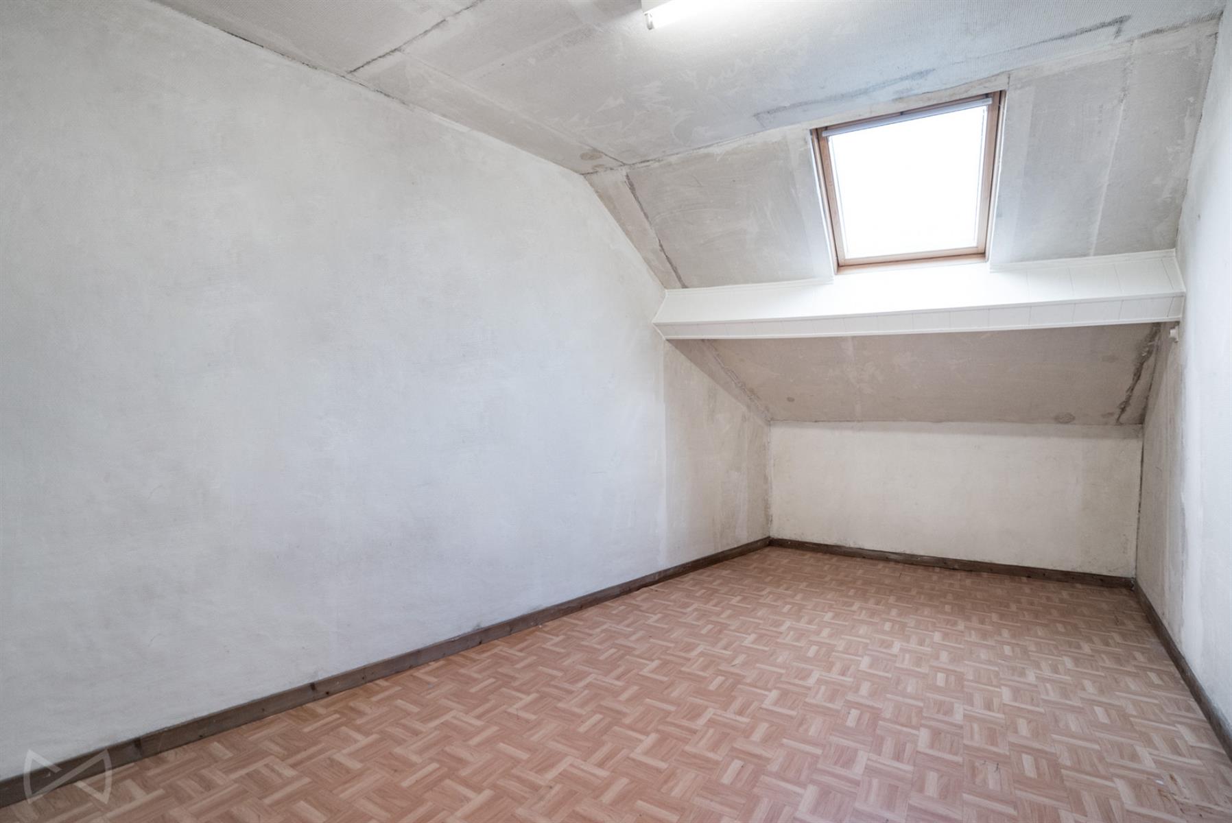 Picture 4 of 4 for House with five bedrooms in Marche-en-Famenne