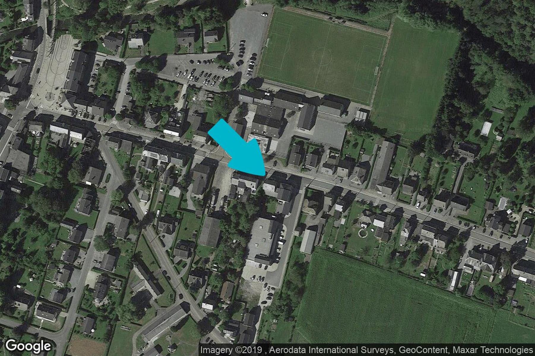 Photo 1 sur 2 pour Maison de huit chambres à Bomal sur Ourthe